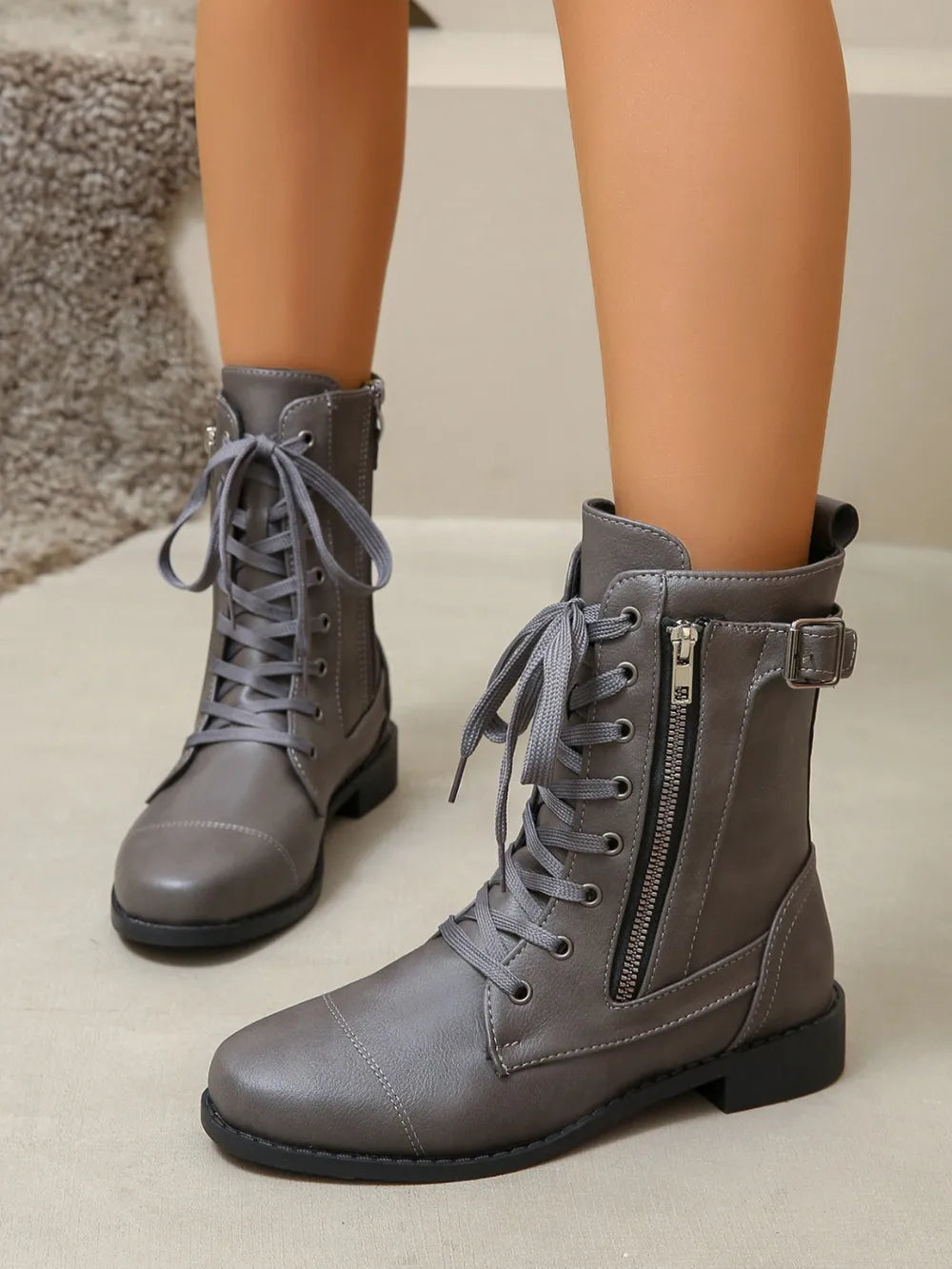 Bottines à lacets et zip
