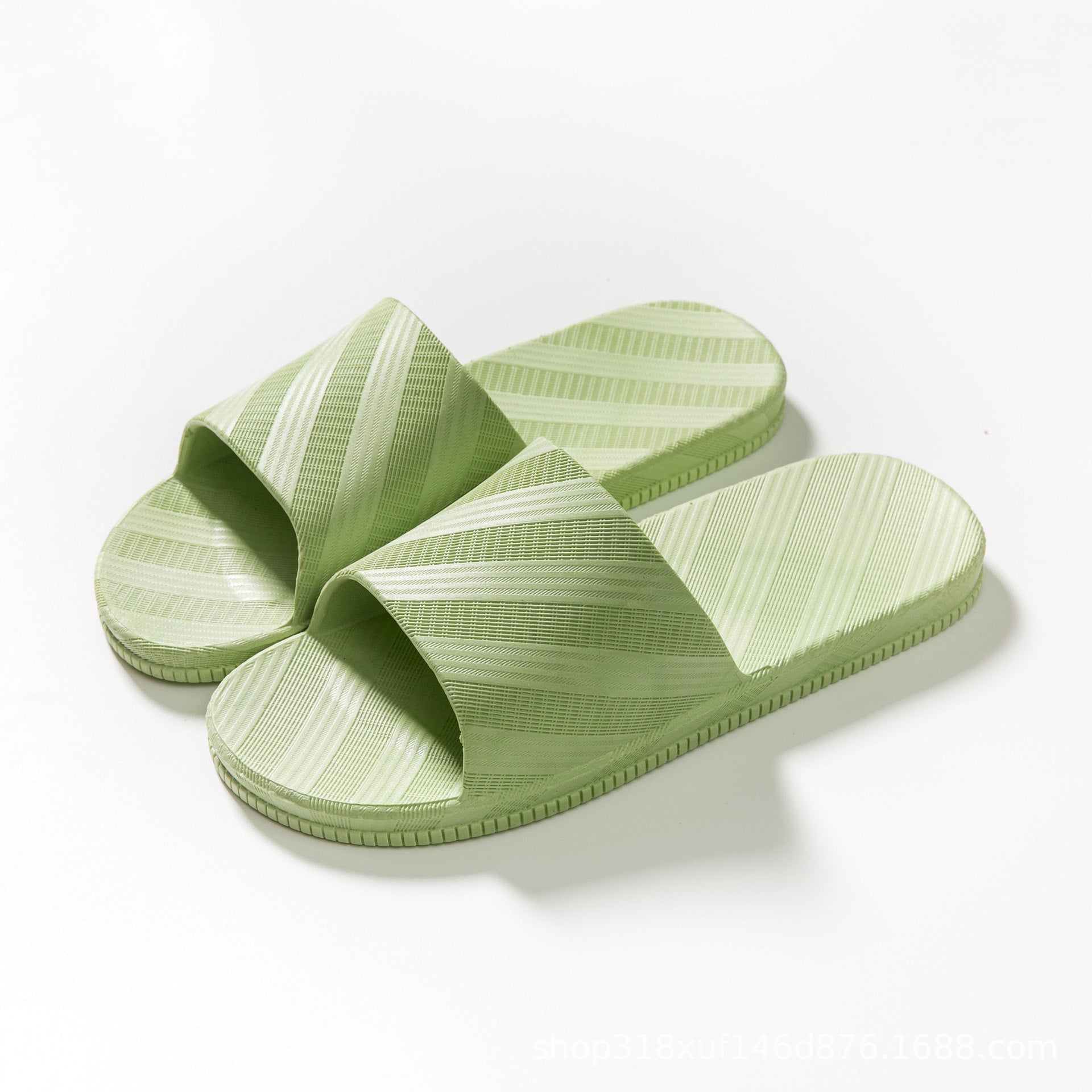 Sandales d’intérieur à plateforme antidérapante – Chaussons à enfiler confortables pour la maison